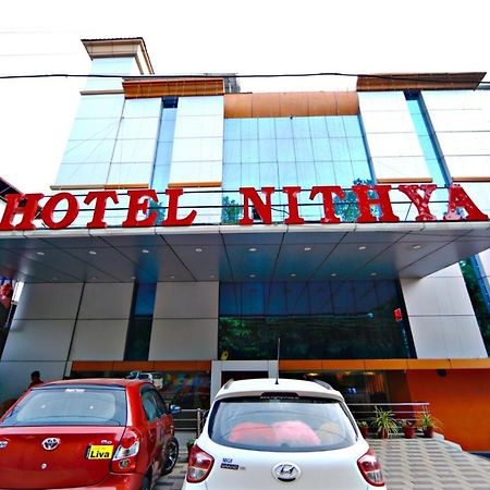 Hotel Nithya Kottayam Buitenkant foto